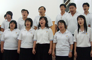 MTS Choir: Bear the Weight of the Cross