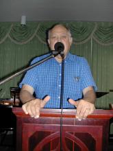 Dr. Martin Gardiner 