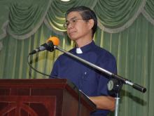 Bishop Rev Dr Hwa Yung | 华勇会督